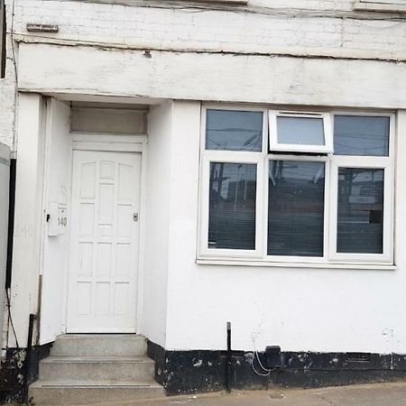 140 Midland Road Hotel Luton  Kültér fotó