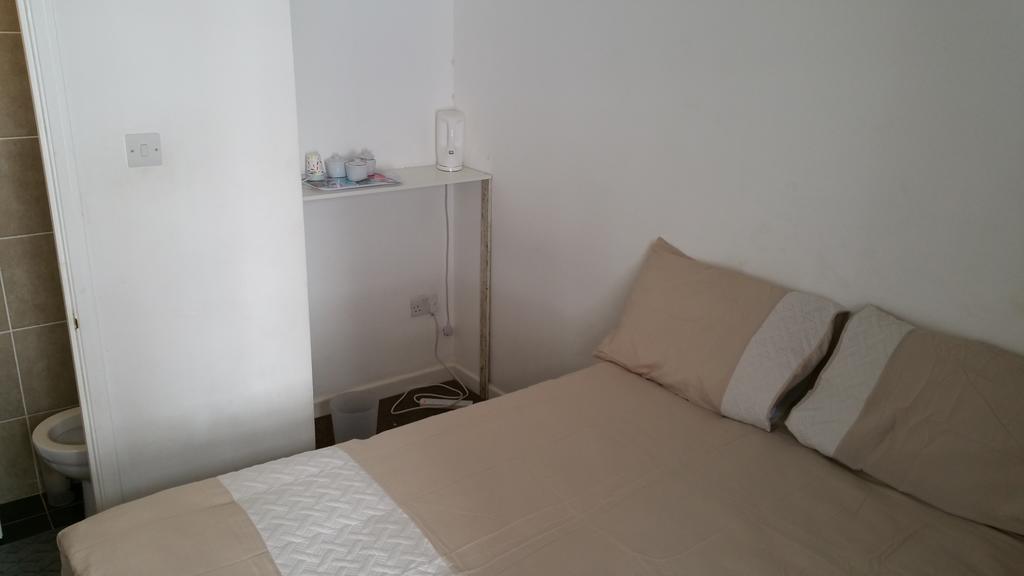 140 Midland Road Hotel Luton  Kültér fotó