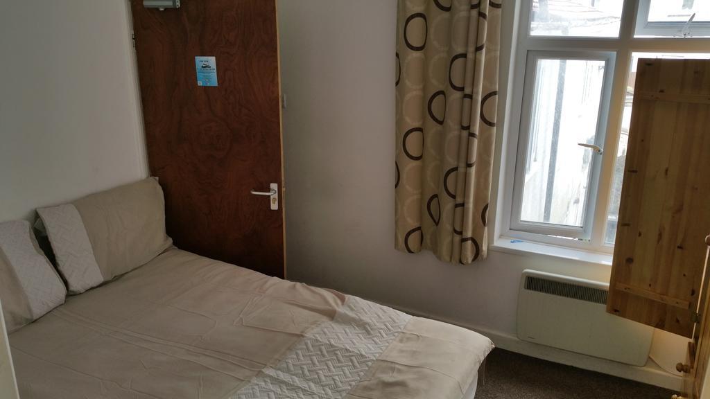 140 Midland Road Hotel Luton  Kültér fotó